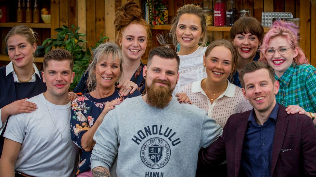 Bagedyst-deltager barsler med verdens længste