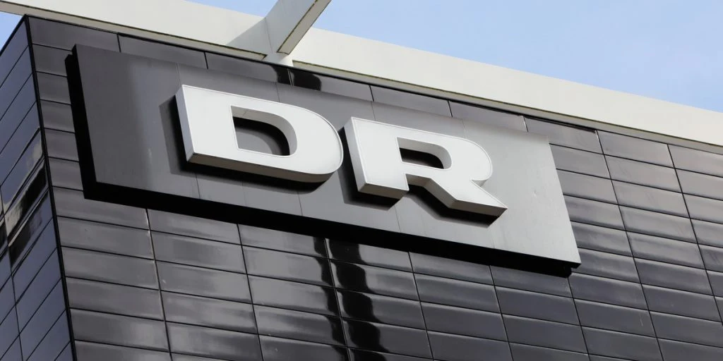 DR-vært overrasket på direkte tv