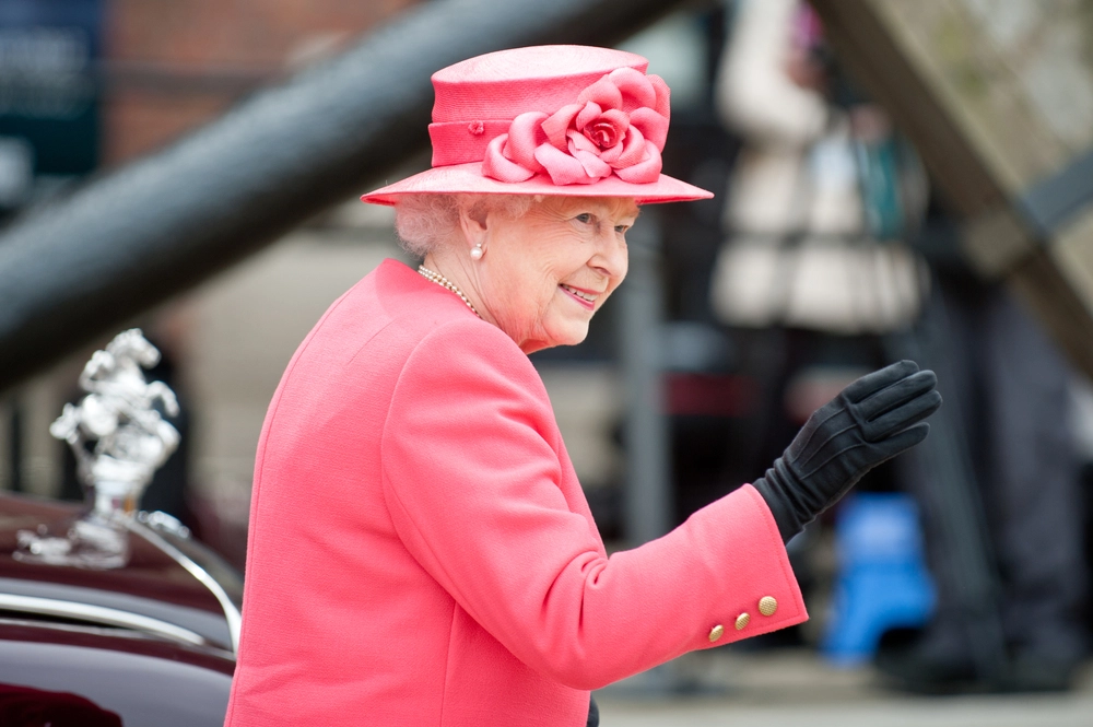 Dronning Elizabeth sætter foden ned: Prins Harry og prins Andrew udelukkes