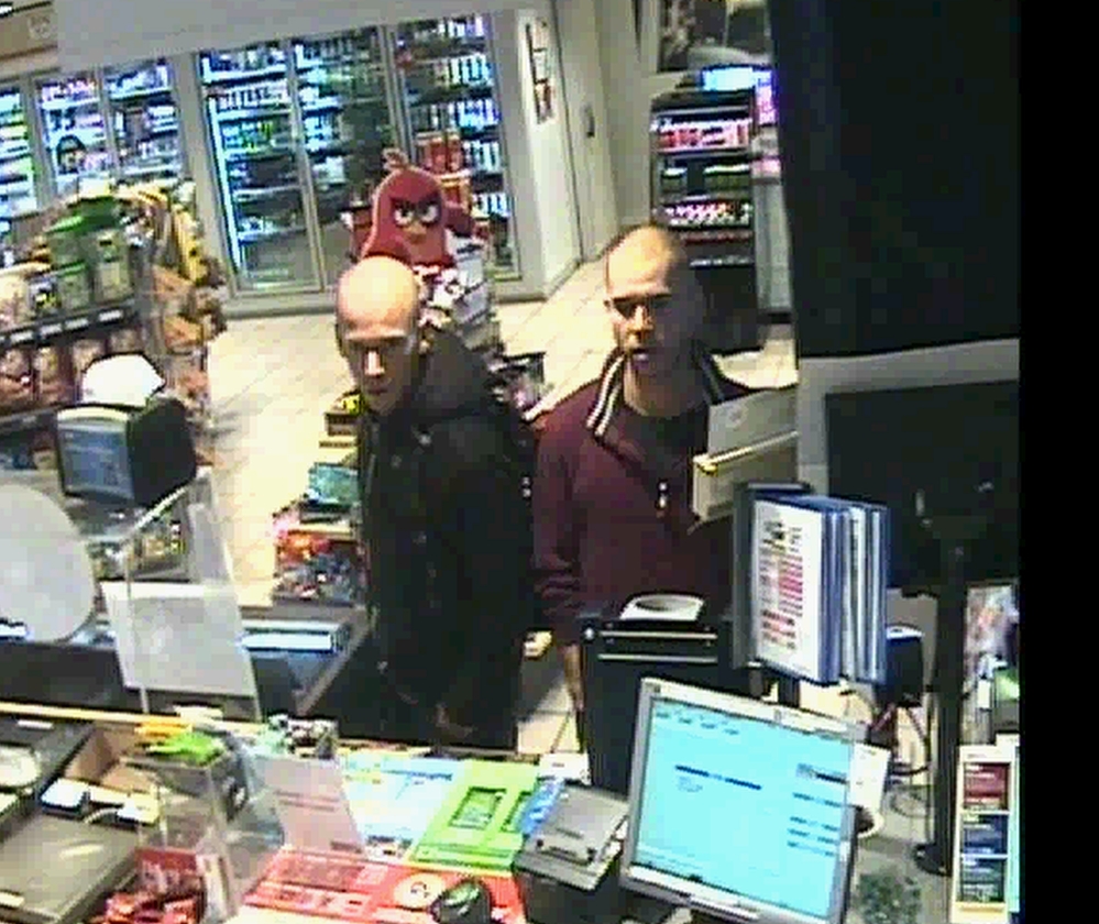 Mistænkes for hærværk mod større antal biler: Hvem er disse to?