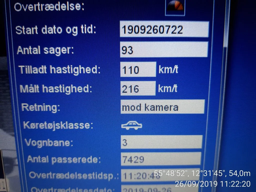Helt vanvittigt: Bilist blæser forbi fartkontrol med 216 kilometer i timen