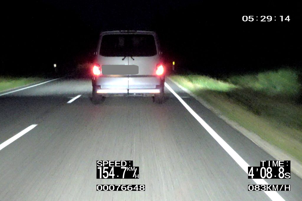 154 kilometer i timen på landevej: Udenlandske bilister blæser igennem Vestjylland