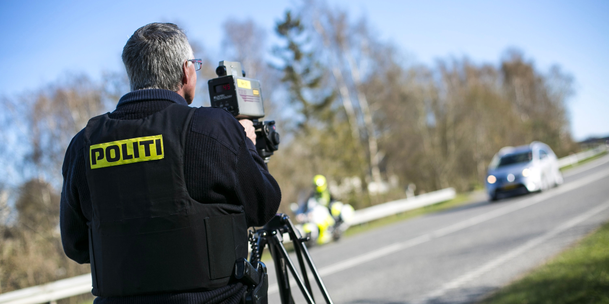 55-årig mand trykkede lidt for hårdt på speederen: Koster ham nu over 900.000 kroner