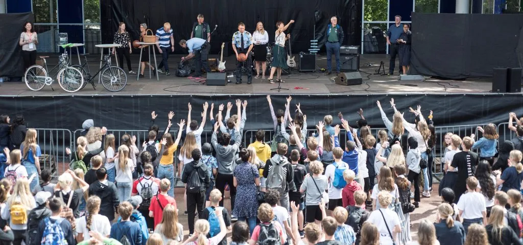 1000 skolepatruljer fester i Friheden