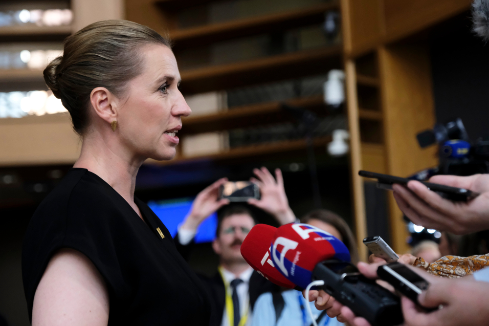 Finansloven kommer historisk sent på grund af uenigheder om finansiering