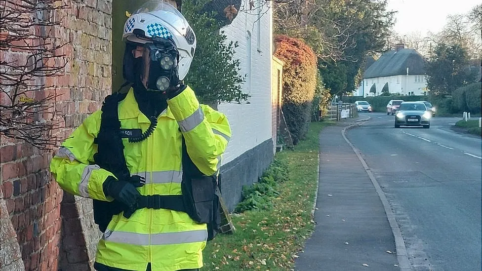 John var træt af fartdjævle: Se hans geniale løsning