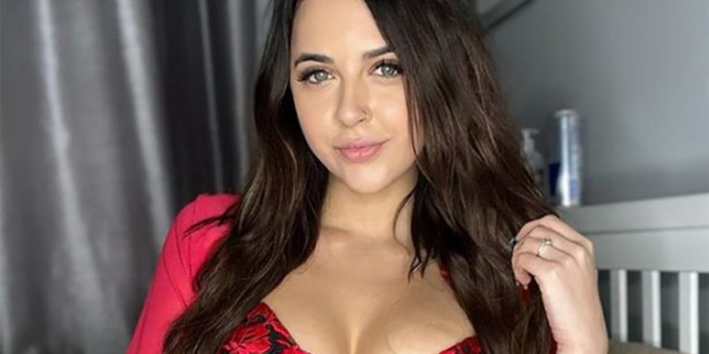 Hadede sit supermarkedsjob – i dag tjener hun 220.000 kroner om måneden: ‘Mit gamle liv var forfærdeligt’