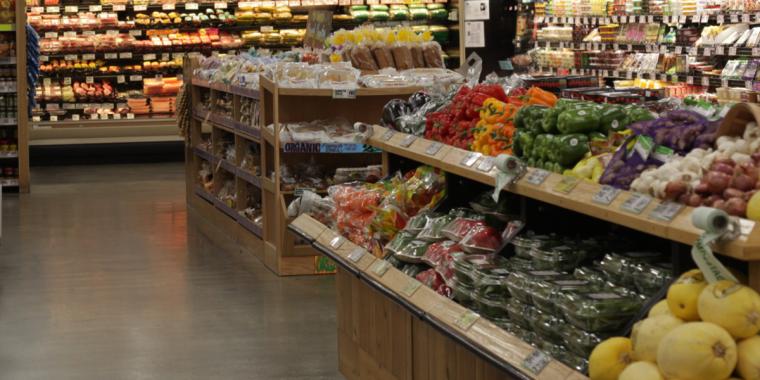 Leg i supermarkedet gik galt for Dennis og fruen: Da hun ‘kom’ røg hun på skadestuen