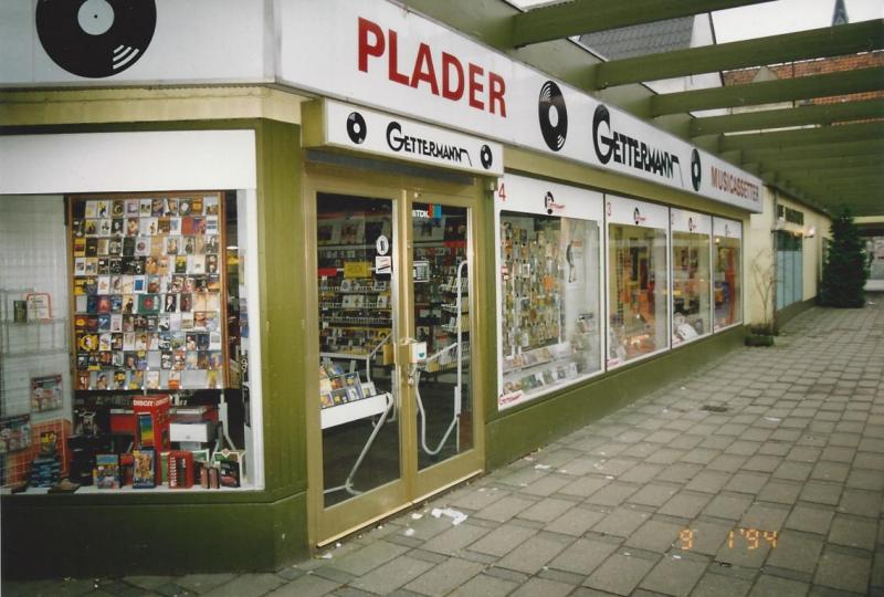Musikken spiller igen i legendarisk pladeforretnings lokaler: Bogcafé udvider sortimentet med vinyler