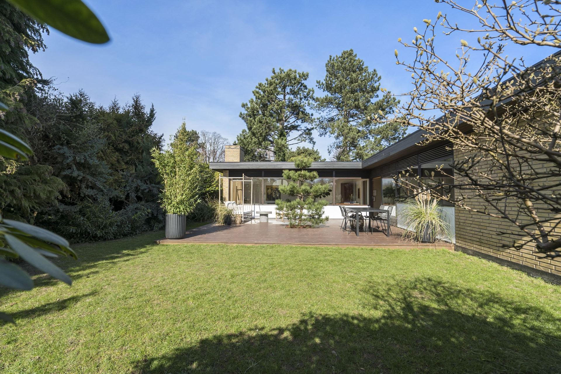 Mad Men i Lyngby: Modemand sælger vild 60’er-villa