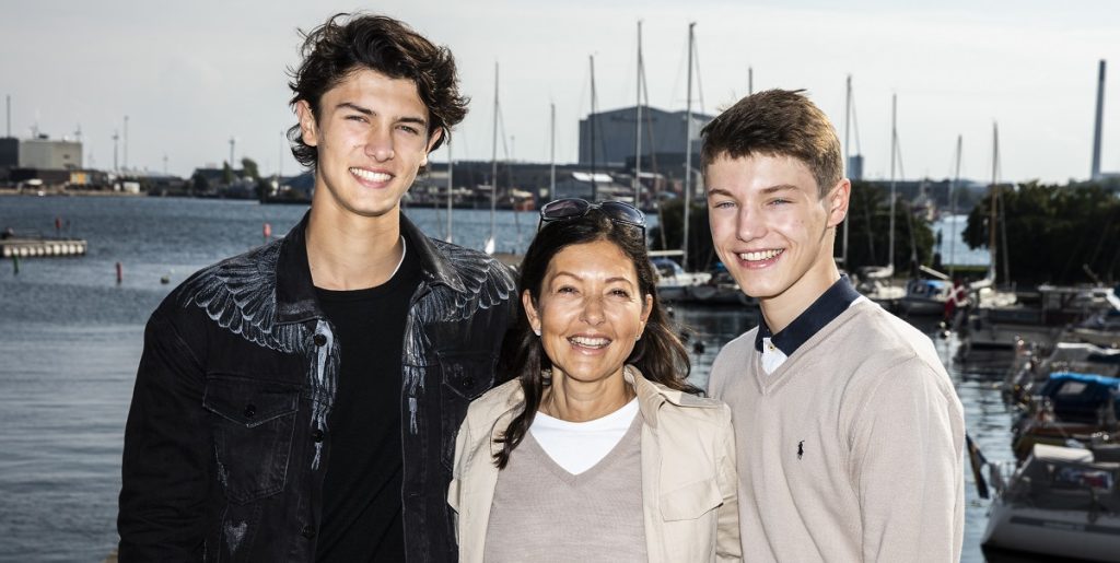 Grevinde Alexandra stopper