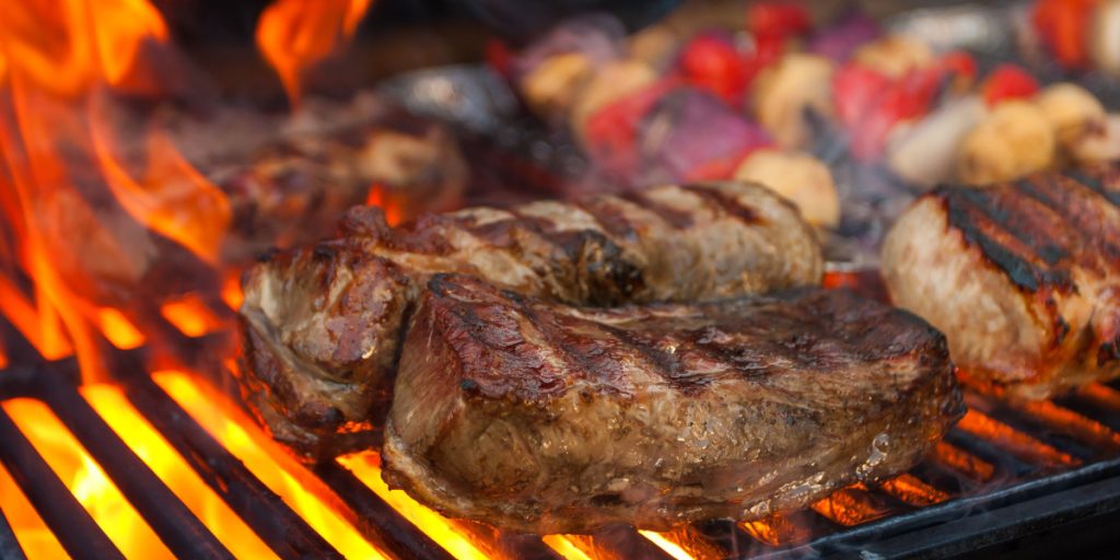 Super nemt: Sådan bliver din grill skinnende ren
