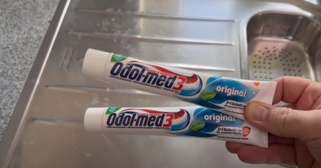 De fleste lader tandpastaen stå på badeværelset: Den er guld værd i køkkenet