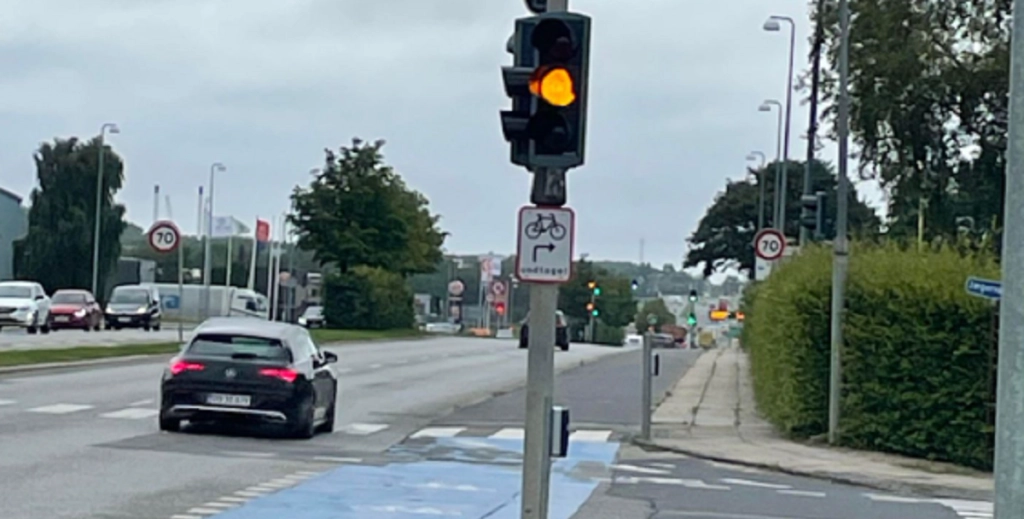 Straffen for at køre over for gult lys har ændret sig. Den nye bødetakst er…
