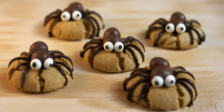 De nemmeste halloween-cookies: Sådan laver du dem