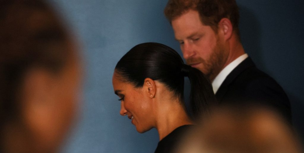 Meghan og Harry i stor sorg