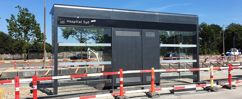 Der står ’Hospital Syd’ på stationen ved Rosengårdcentret
