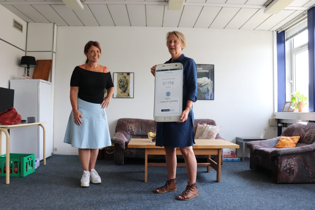 City Vejle gav overskuddet fra Kagens Dag til Vejle Herberg
