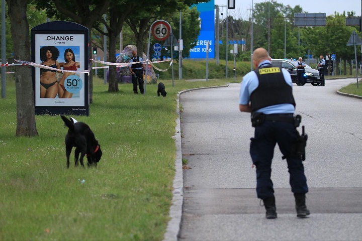 Politiet massivt til stede i Askerød efter skyderi