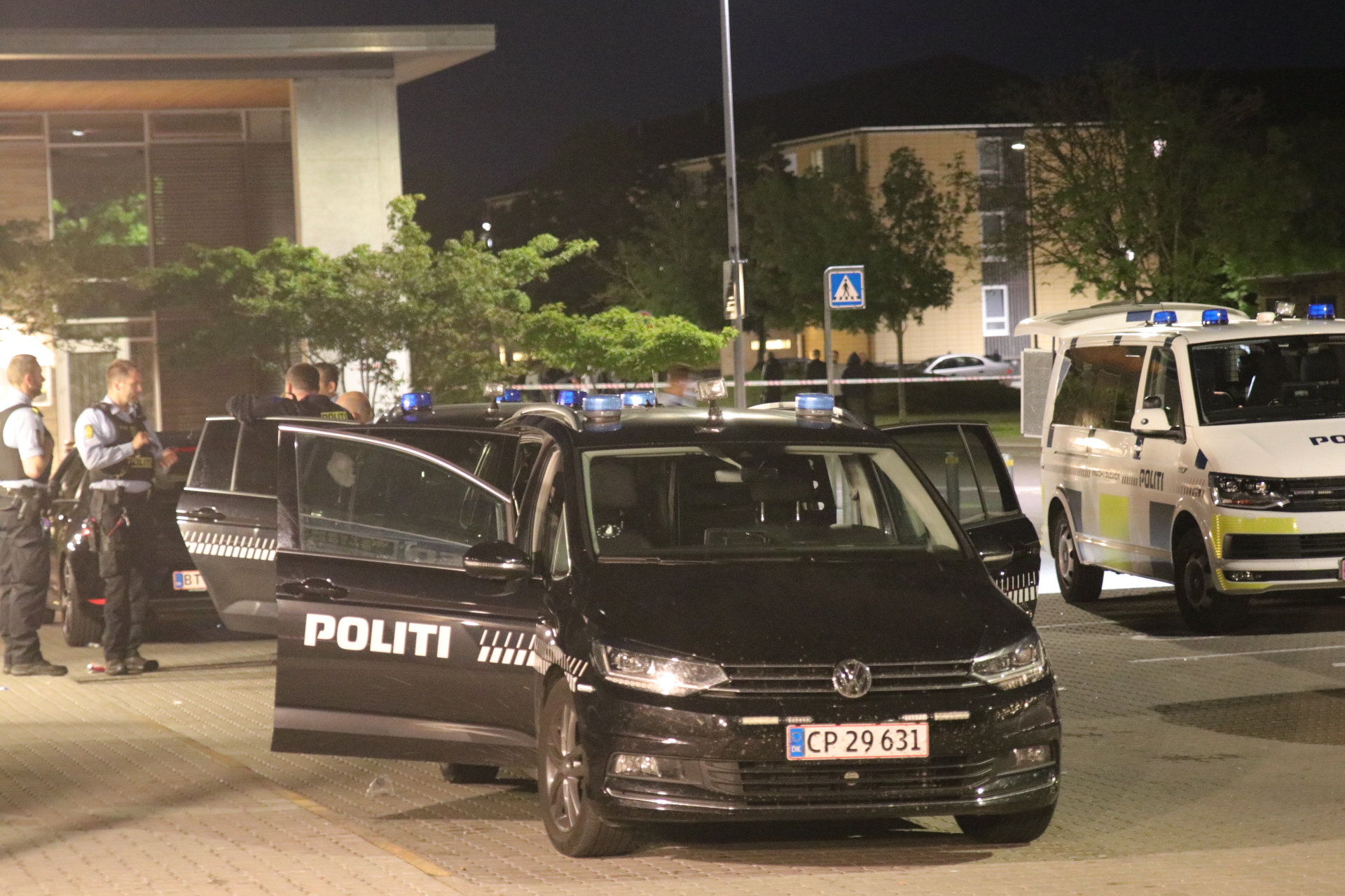 Knivstikkeri mandag aften: Politi massivt til stede