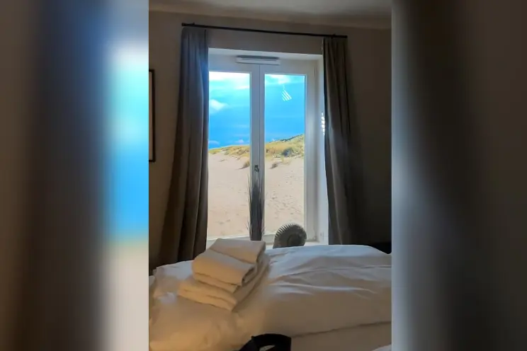 Sonja bestilte lejlighed ved vadehavet med ‘havudsigt’: Tabte kæben, da hun kiggede ud af vinduet