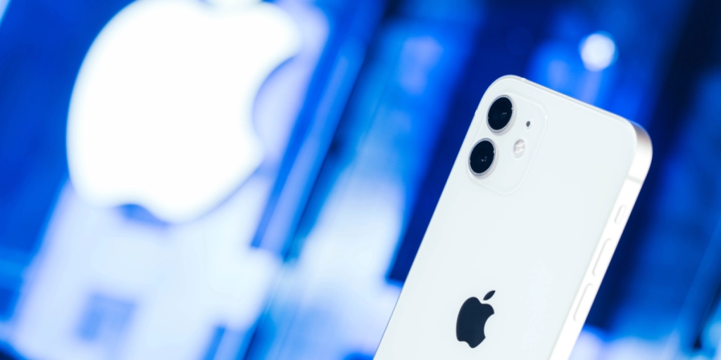 De 3 største Apple-myter: Derfor må du aldrig lægge din Iphone i ris, hvis den bliver våd