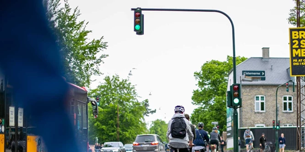 Nyt tiltag vækker opsigt: Du har måske set det ved lyskryds
