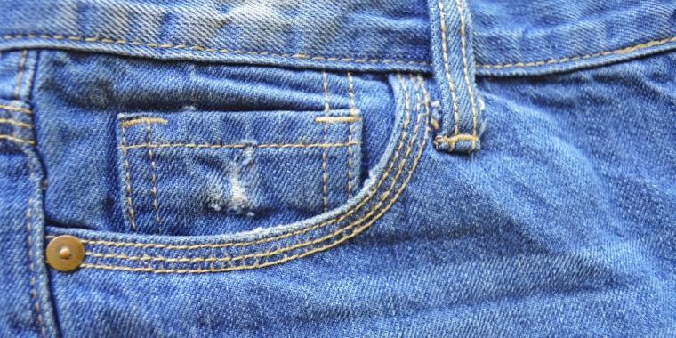 Har du også tænkt over det? Nu kommer forklaringen på den lille lomme i jeans