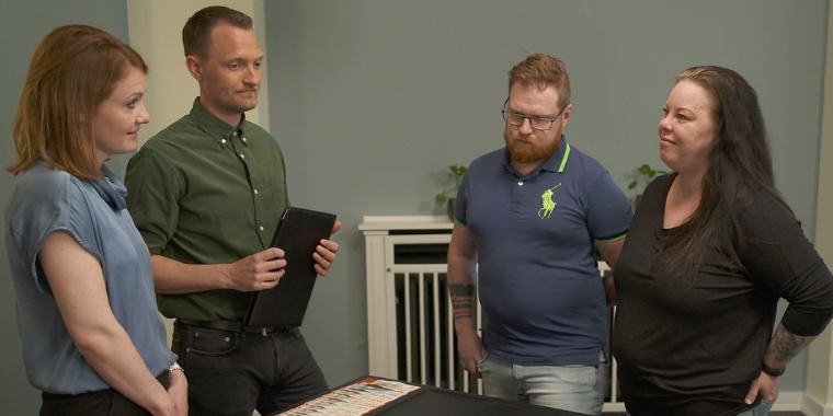 Eksperterne er ikke i tvivl: Kun én løsning for Jesper i Luksusfælden