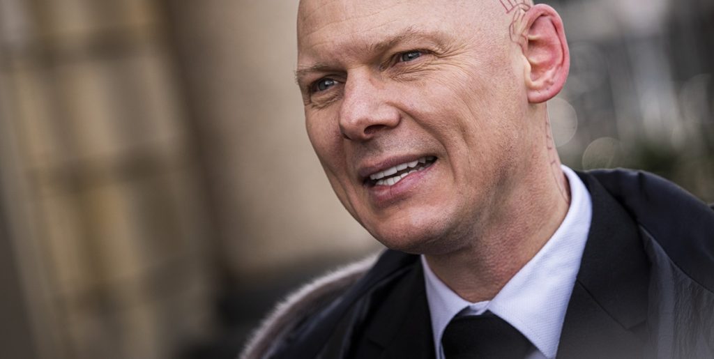 Jim Lyngvild blev droppet af TV 2: Nu undskylder han