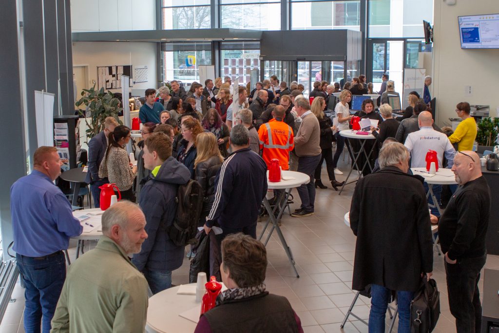 Esbjergs ledige dater mulige jobs: 35 har allerede fået nyt arbejde