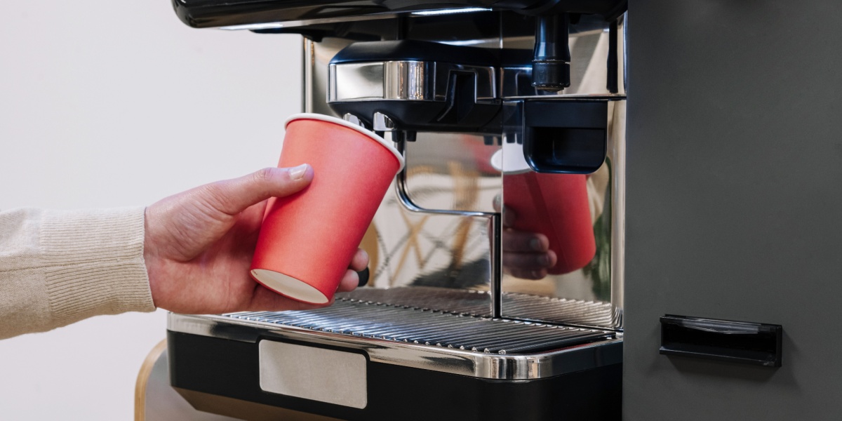 Stor virksomhed fjernede gratis kaffe og te til de ansatte: Arbejdsmoralen gik kun én vej