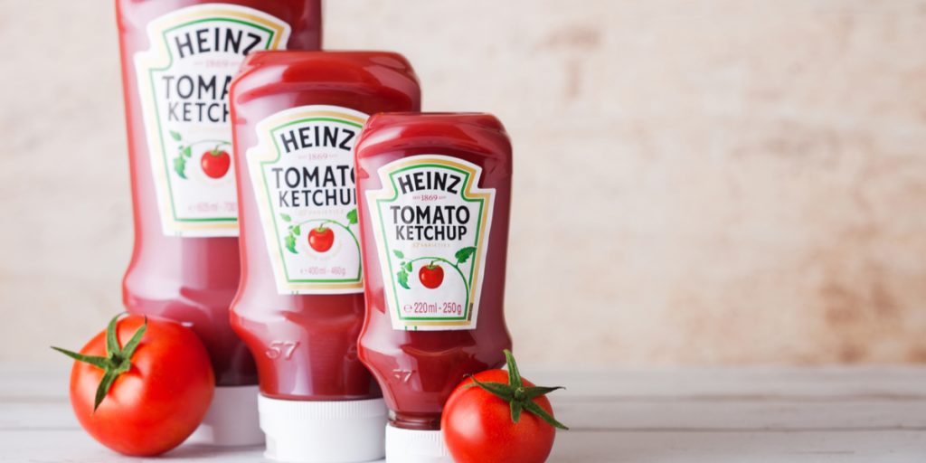 “Ketchup-testen” går viralt blandt kvinder: Stiller spørgsmålstegn ved deres parforhold, hvis kæresten fejler