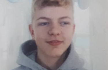 15-årige Kewin væk siden lørdag aften: Skal kontakte sin mor