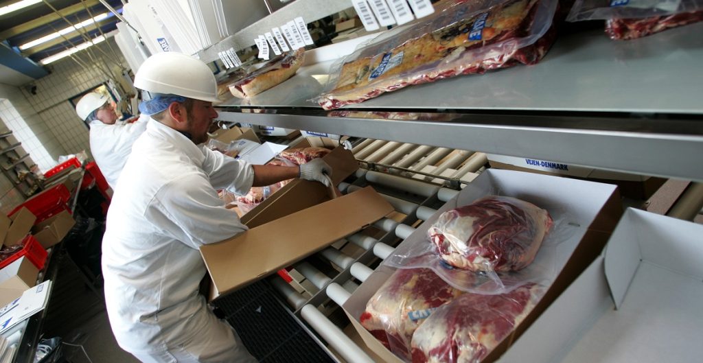 Op til 13 år gammelt kød: Slagterikoncern politianmeldt