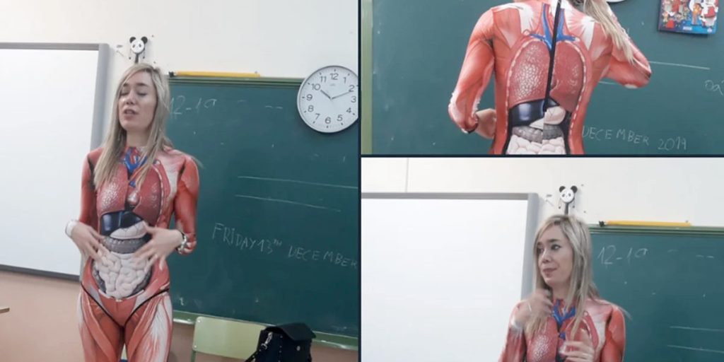 Lærer gik langt for biologitime: Valgte at iføre sig en komplet anatomisk korrekt dragt