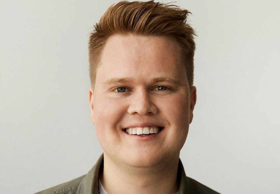 Storpopulær på Instagram: Nu prøver Lasse Madsen noget helt nyt