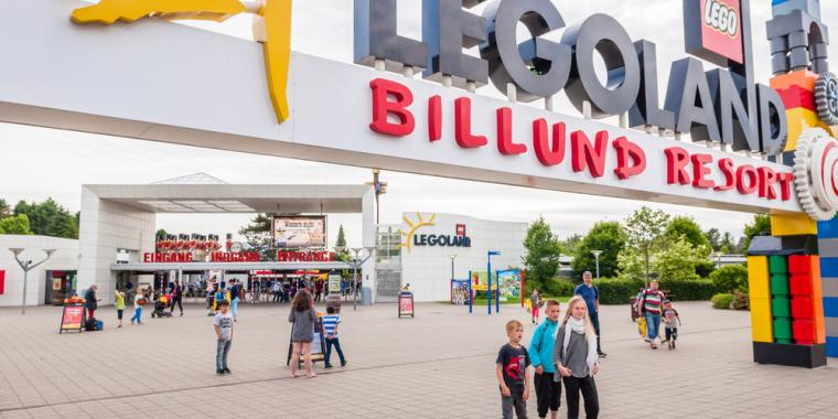 Brand i Legoland: Her evakueres gæster