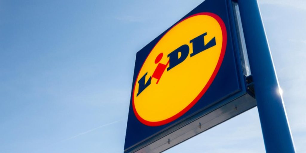 Tilbagekalder Lidl-produkt: Lisas 15 måneder gammel søn var ved at blive kvalt i det