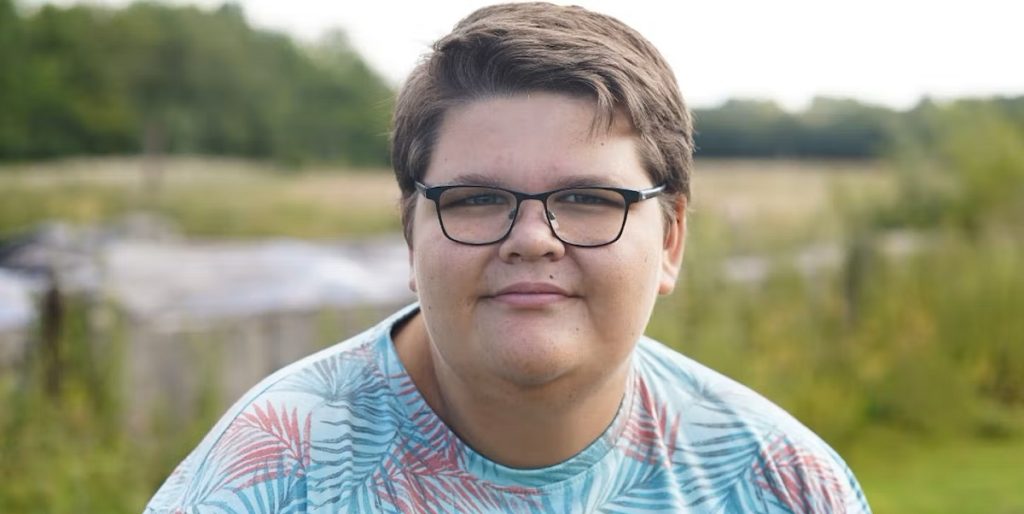Lucas blev kendt som ‘verdens tungeste tumling’: Nu vender han tilbage på skærmen