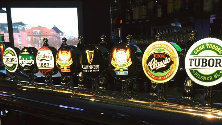 Lucky’s Sportsbar fylder 7 år – “Vi er det, som de andre ikke er”