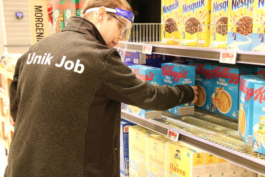 Jeg går efter den blå BILKA-skjorte