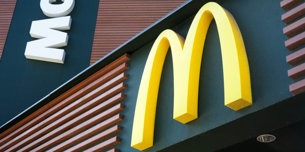 Nu lukker McDonald’s