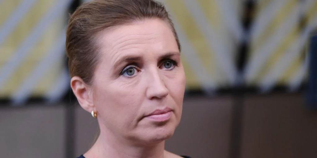 ‘Vild med dans’-stjerne raser mod Mette Frederiksen: Klap i