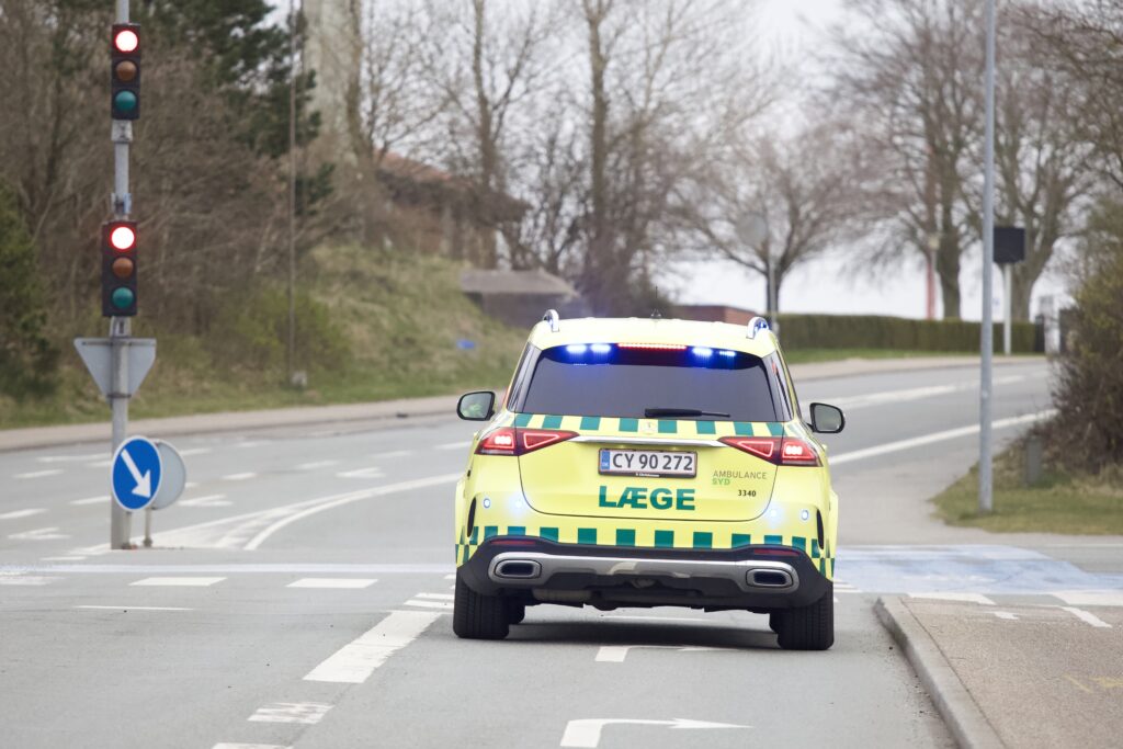 Person fundet død ved idrætshal: Er endnu ikke blevet identificeret