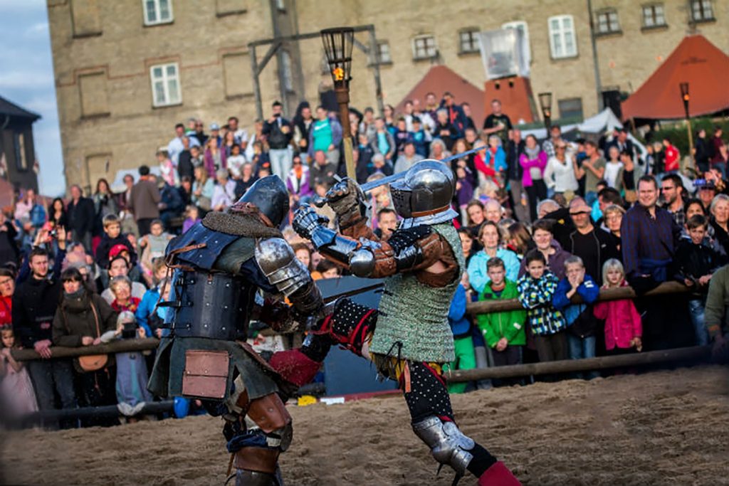 Det sker i Horsens: Middelalderfestival, Rock i Lunden og oplev Horsens fra luften