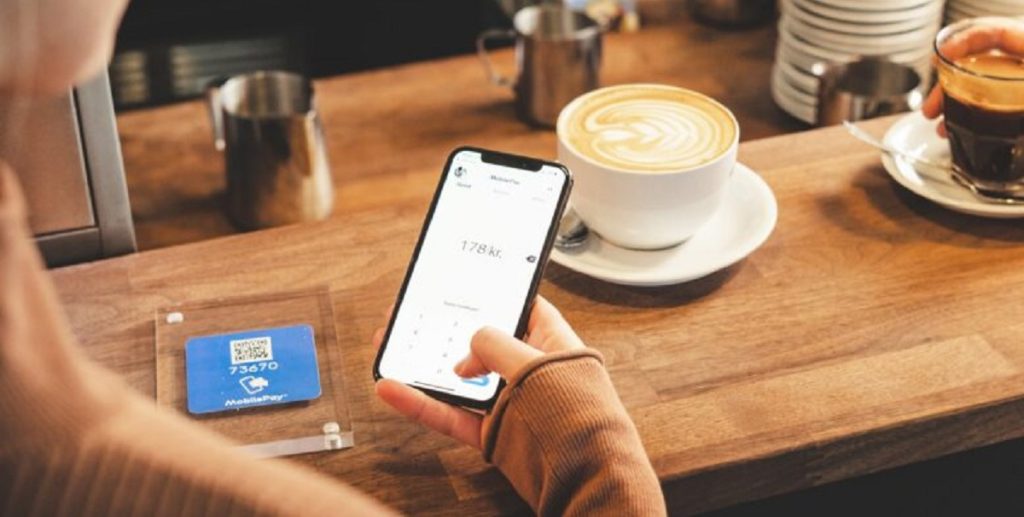 Simona fik overraskende besked på MobilePay: Det, der ikke måtte ske, var sket