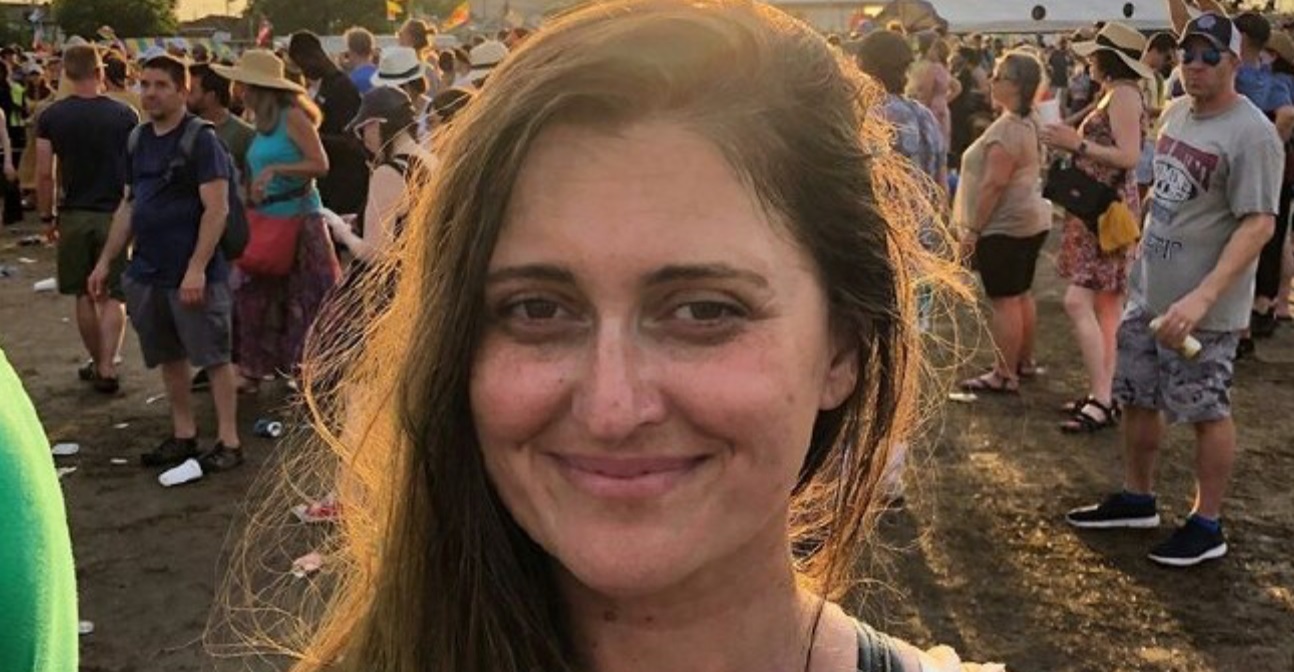 39-årig kvinde døde af corona-symptomer før hun fik svar på sin prøve