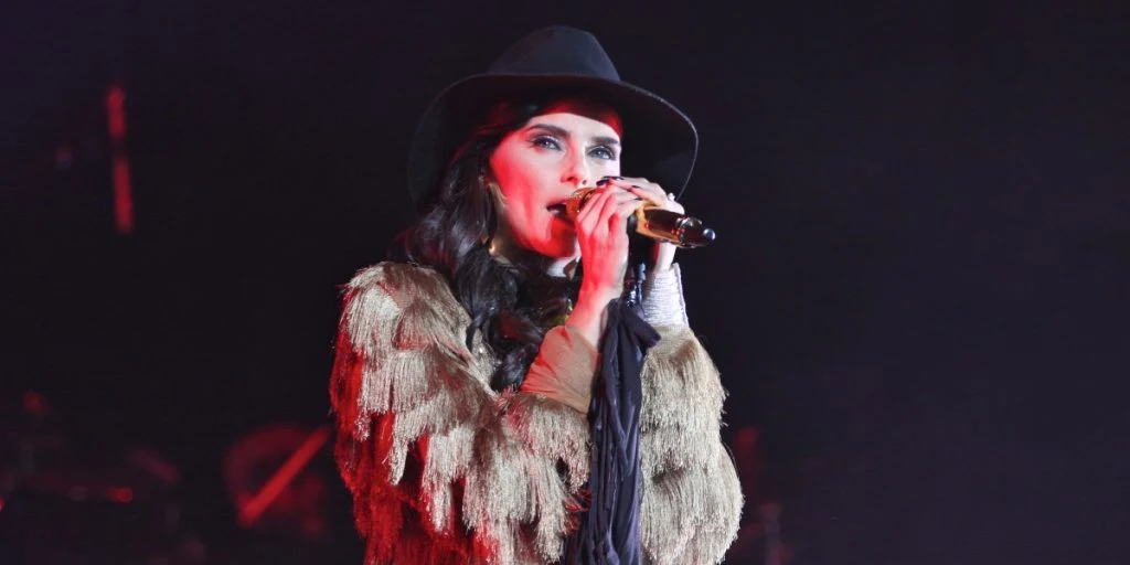 Nelly Furtado sælger musikalsk bagkatalog for gigantisk beløb