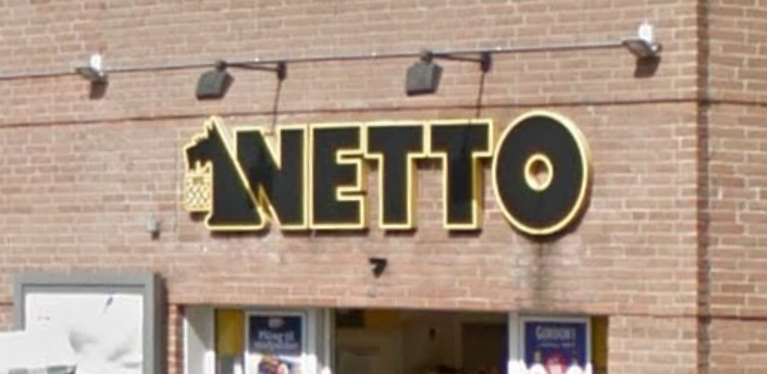 Drama i Netto: Ældre kvinde bankede ung Netto-medarbejder med en liter mælk